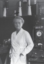 2-25-Ida-Tacke-Noddack-205x300